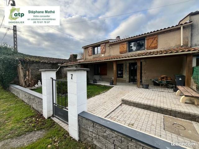 Maison vente à La Roche-sur-Yon, La Copechagnière