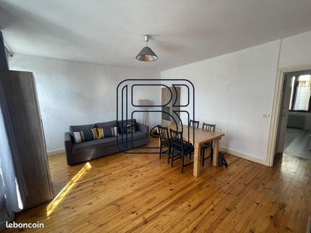 Maison vente à Ambert, Saint-bonnet-le-chastel