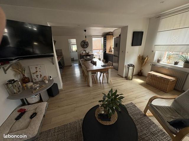 Maison vente à Neuville-saint-amand