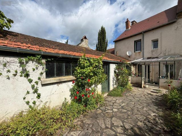 Maison vente à Moulins, Saint-menoux
