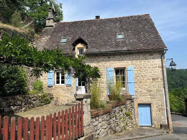 Maison vente à Tulle, La Roche-canillac