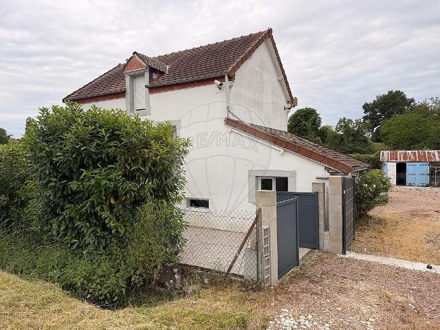 Maison vente à Saint-Léger-le-Petit, Cher