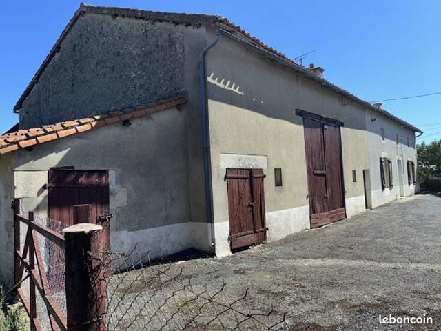 Maison vente à Angoulême, Saint-romain