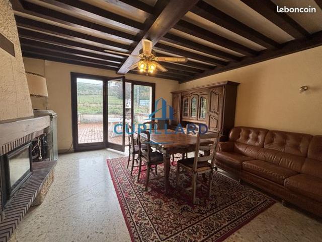 Maison vente à Commelle-Vernay, Loire
