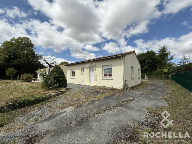 Maison vente à Saint-Jean-d'Angély, Saint-julien-de-l'escap