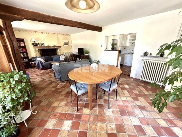 Maison vente à Le Parc, Cély
