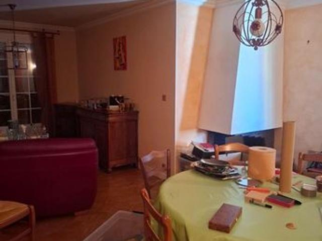 Maison vente à Bourges, Fussy