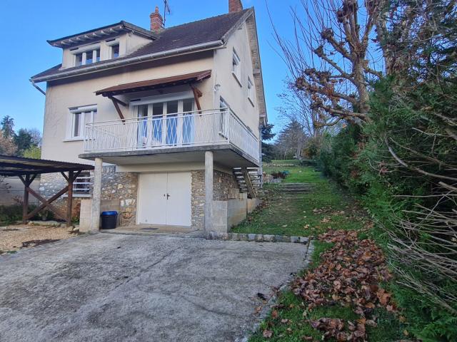 Maison vente à Chartres, Pierres