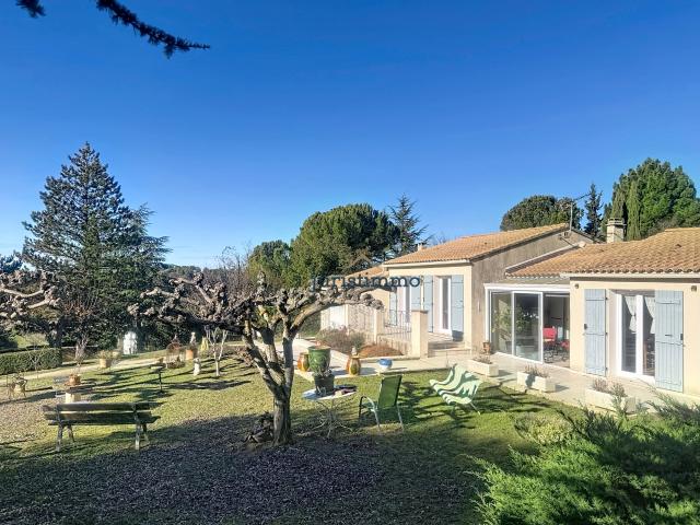 Maison vente à Carpentras, Puyméras