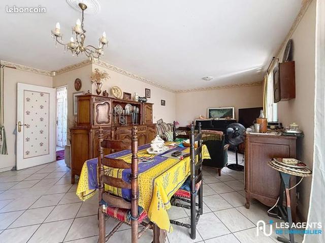 Maison vente à Orléans, Traînou