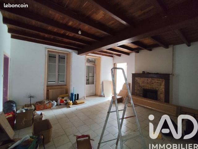 Maison vente à Parthenay, Vernoux-en-gâtine