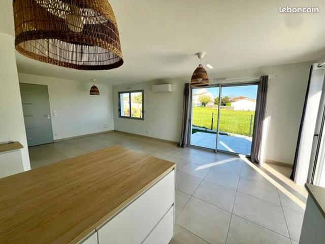 Maison vente à Saintes, Semussac