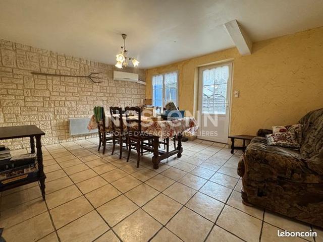 Maison vente à Rochefort, Lussant