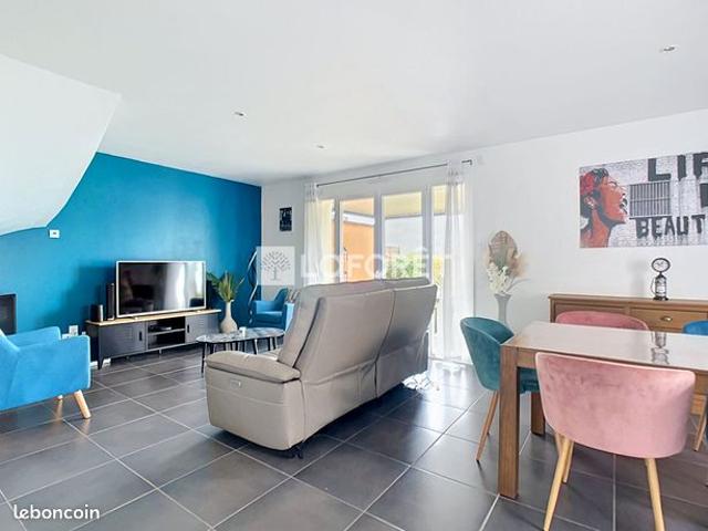 Maison vente à Bourg-en-Bresse, Montmerle-sur-saône