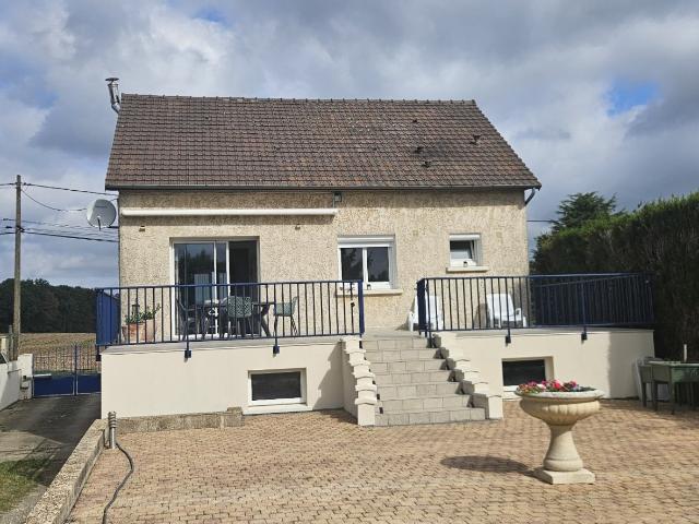 Maison vente à Semur-en-Vallon, Sarthe