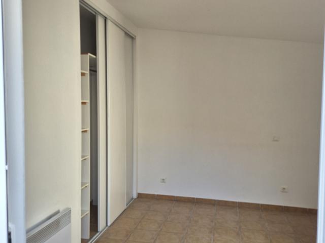 Maison location à Nîmes, Théziers