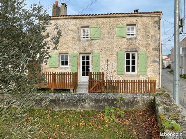 Maison vente à Rochefort, Saint-froult