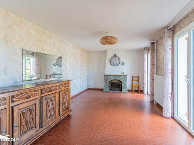 Maison vente à Bordeaux, Léognan