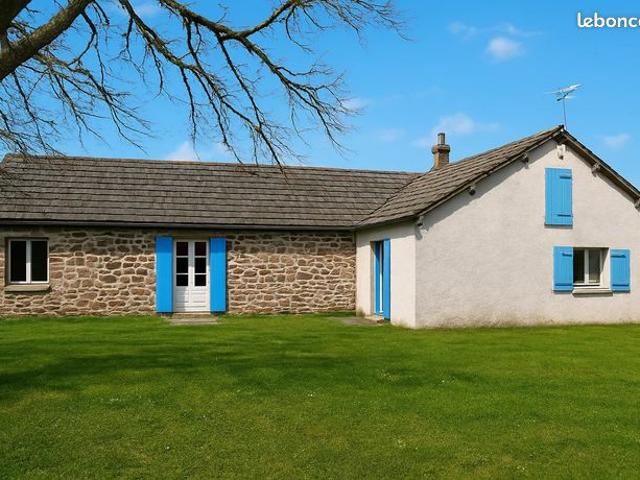 Maison vente à Mauriac, Ydes