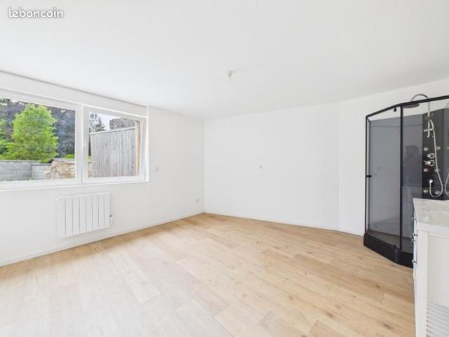 Maison vente à Valenciennes, Hasnon