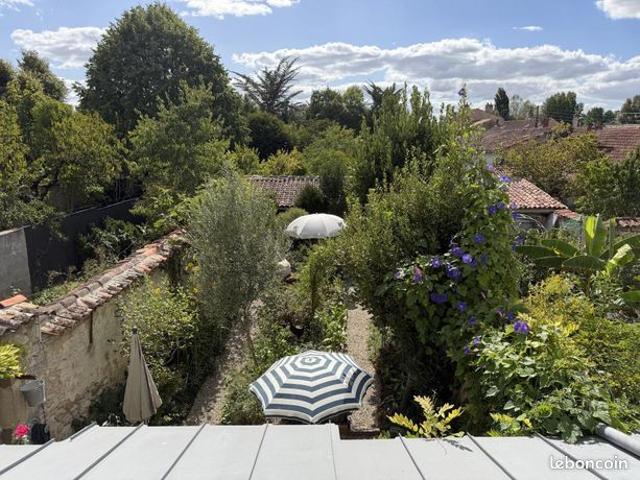 Maison vente à Saint-Jean-d'Angély, Charente-Maritime