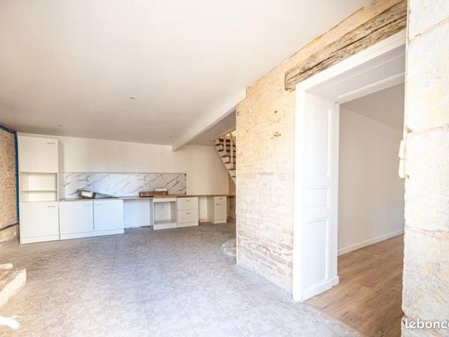 Maison vente à Saint-Hilaire-la-Palud, Deux-Sèvres