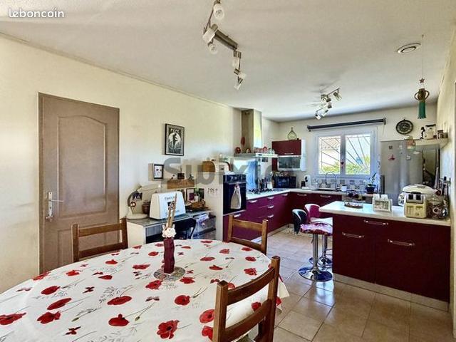 Maison vente à Vézénobres, Gard