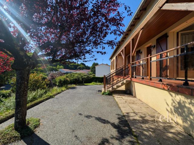 Maison vente à Fontenay-le-Comte, Pouzauges