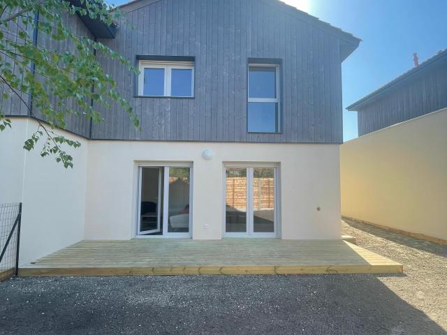 Maison location à Lesparre-Médoc, Lacanau