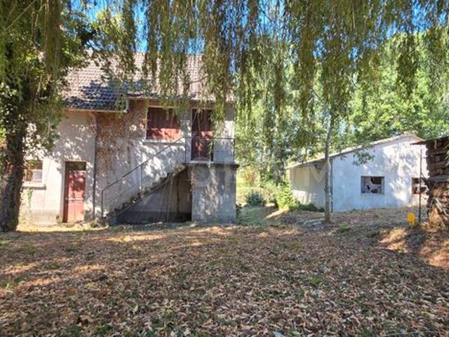 Maison vente à Cosne-Cours-sur-Loire, La Celle-sur-loire