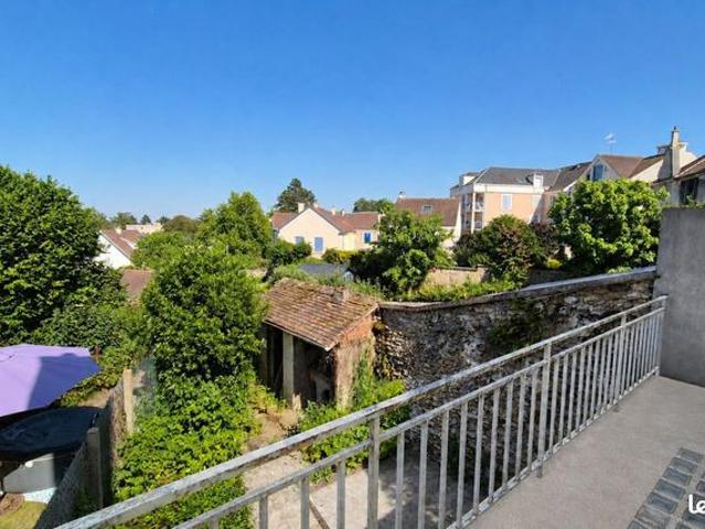 Maison vente à Saint-Germain-en-Laye, Chambourcy