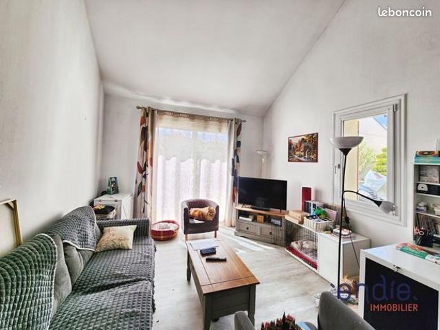 Maison vente à Montluçon, Commentry