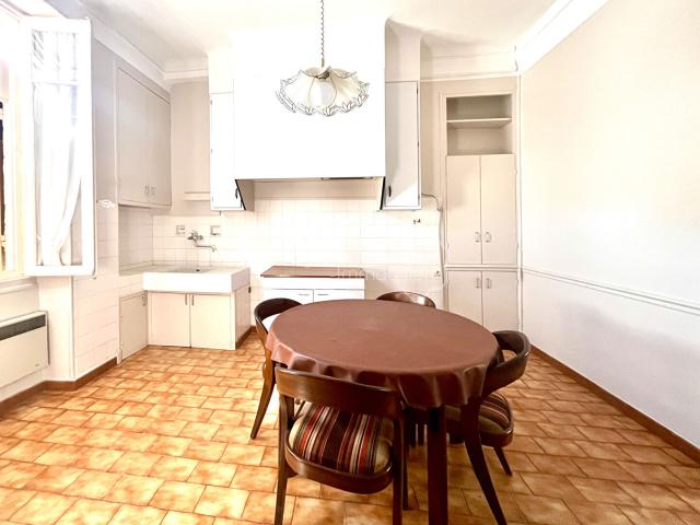 Maison vente à Arles, La Salle Les Alpes