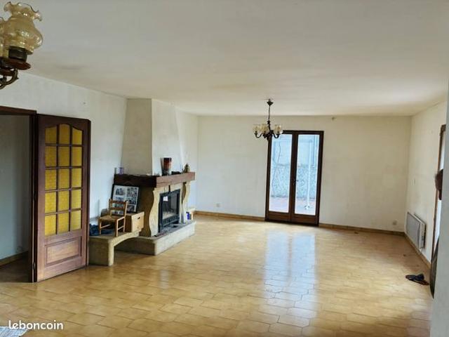 Maison vente à Aix-en-Provence, Venelles