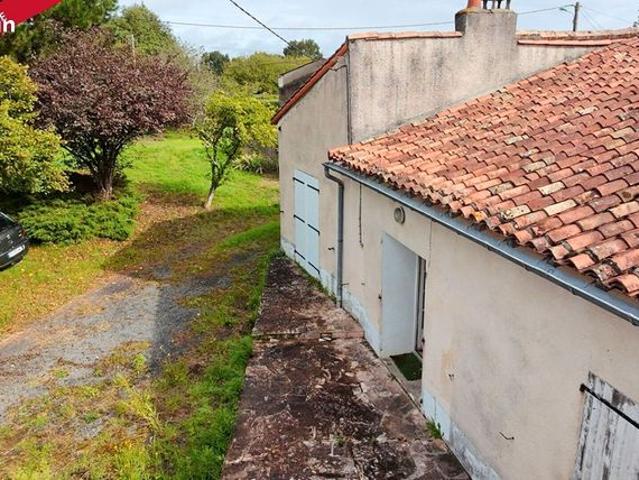 Maison vente à Montmorillon, La Chapelle-bâton