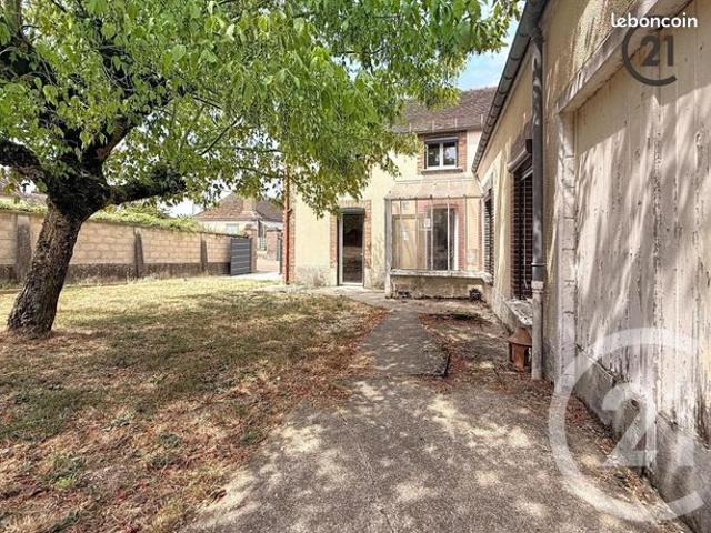 Maison vente à Auxerre, Mont-saint-sulpice