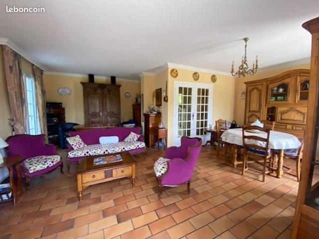 Maison vente à Rouen, Sierville