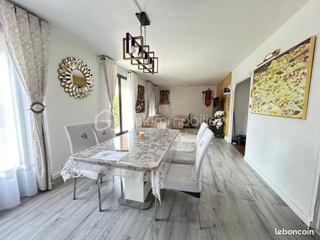 Maison vente à Mayenne, Andouillé