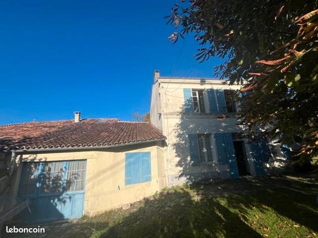 Maison vente à Saint-Jean-d'Angély, Asnières-la-giraud