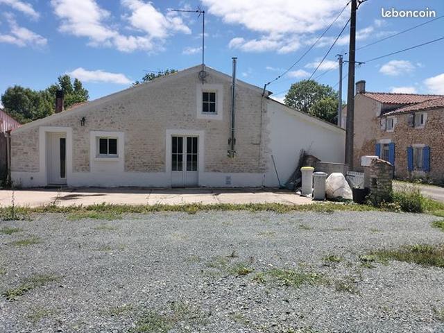 Maison vente à Saint-hippolyte