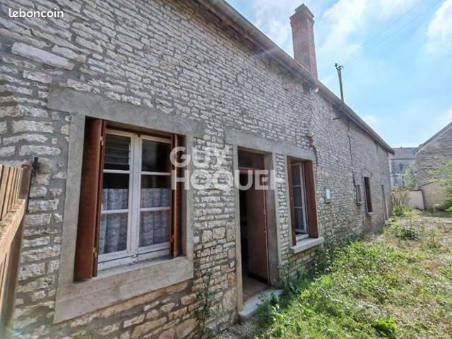 Maison vente à Montbard, Gomméville