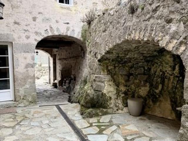 Maison vente à Largentière, Laviolle