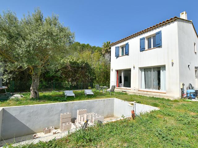 Maison vente à Arrondissement de Toulon, Solliès-pont