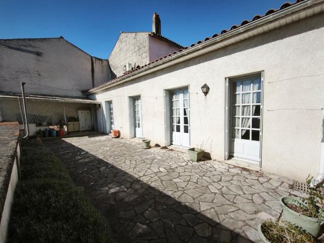 Maison vente à Pons, Charente-Maritime