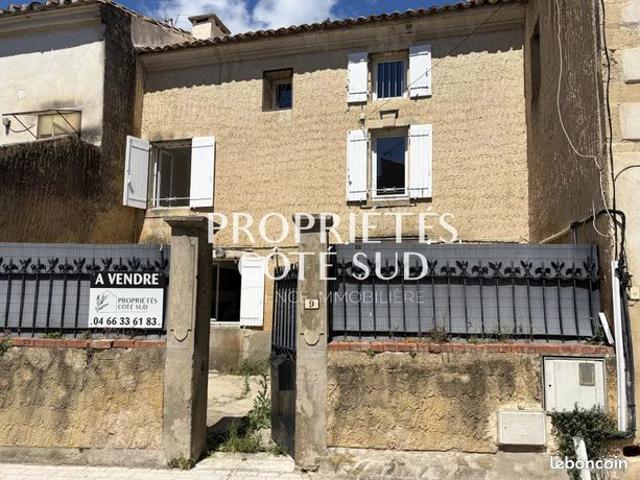 Maison vente à Nîmes, Domazan