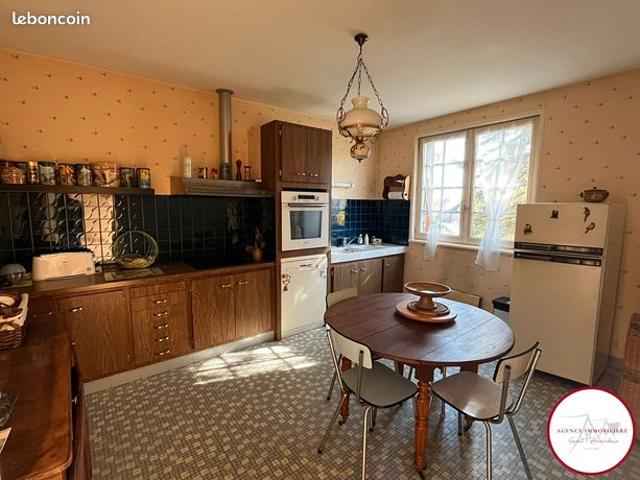 Maison vente à Saint-Amand-Montrond, Saint-amand-montrond