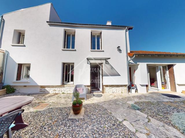 Maison vente à Riom, Vensat
