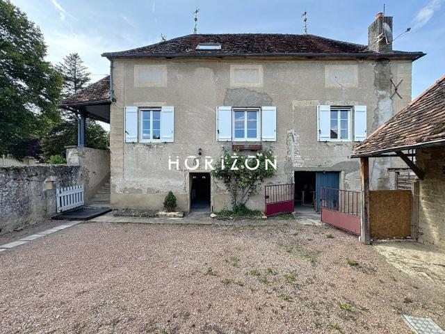Maison vente à Mâcon, Collonge-en-charollais