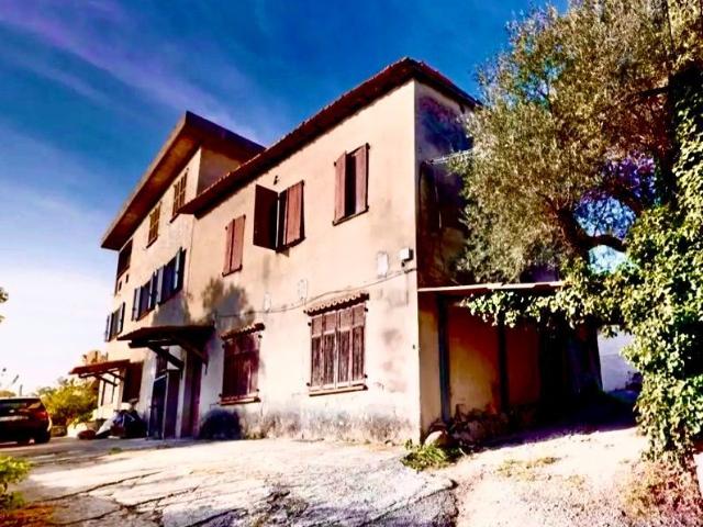 Maison vente à Grasse, Villeneuve-loubet
