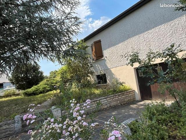 Maison vente à Poitiers, Saint-sauvant